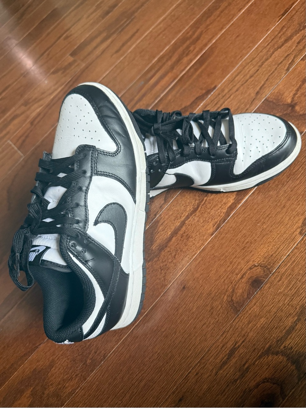 Nike Black and White Dunk Low Sneakers size us 8 women’s - Picture 3 of 10